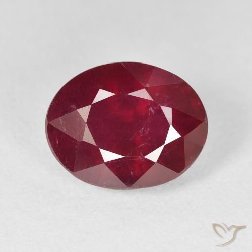 5.72ct Natürlicher tiefrot Rubin, Oval, VS