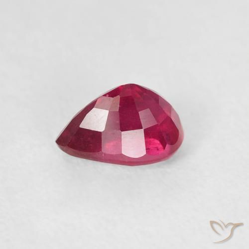9,17 ctw natürlicher Medium Dark-Red Rubin, Birnenform, VS-SI