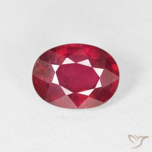 1.87ct Natürlicher Tiefrot Rubin, Oval, VS-SI