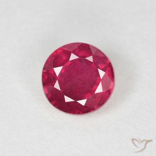 0.81ct Natürlicher Mittelrot Rubin, Runden, VS