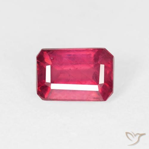 1.00ct Natürlicher Hellrot Rubin, Smaragdschliff, VS