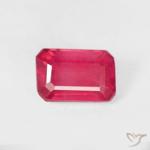 0.98ct Natürlicher Rosaig-rot Rubin, Smaragdschliff, VS