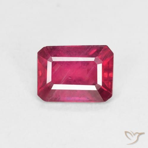 1.34ct Natürlicher pink Rubin, Smaragdschliff, VS-SI