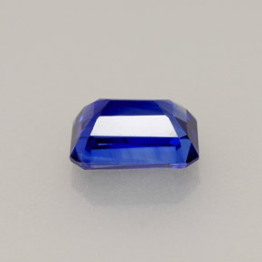 0,79 ctw natürlicher blauer Saphir, Smaragdschliff, VS