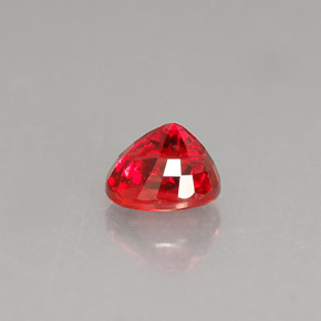 0,99 ctw natürlicher orangefarbener Saphir, Oval Schliff, VS