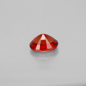 0,86 ctw natürlicher orangefarbener Saphir, Oval Schliff, VS