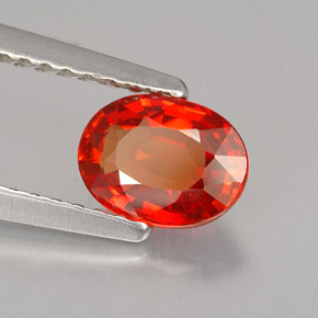 0,99 ctw natürlicher orangefarbener Saphir, Oval Schliff, VS