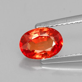 1,22 ctw natürlicher orangefarbener Saphir, Oval Schliff, VVS-VS