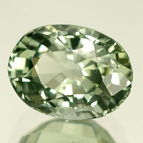 1,50 ctw natürlicher grüner Saphir, Oval Schliff, VS-SI