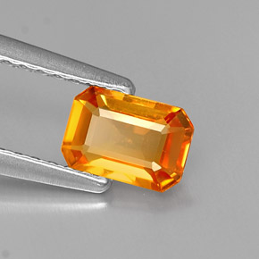 0,65 ctw natürlicher orangefarbener Saphir, Smaragdschliff, VVS