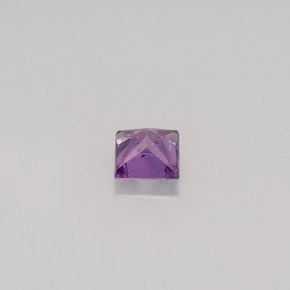 0,38 ctw natürlicher violetter Saphir, Quadrat, VS-SI