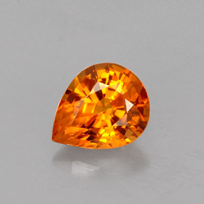 0,71 ctw natürlicher orangefarbener Saphir, Birnenform, VS
