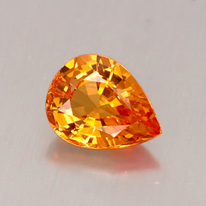 0,69 ctw natürlicher orangefarbener Saphir, Birnenform, VVS