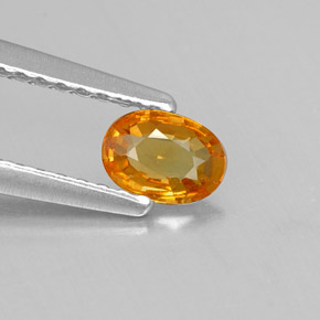 0,28 ctw natürlicher gelber Saphir, Oval Schliff, VS