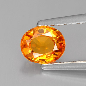 0,82 ctw natürlicher orangefarbener Saphir, Oval Schliff, VVS-VS