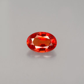 0,61 ctw natürlicher orangefarbener Saphir, Oval Schliff, IF