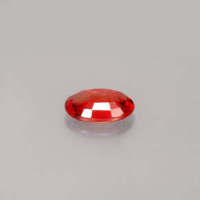 0,52 ctw natürlicher orangefarbener Saphir, Oval Schliff, VVS