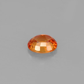 0,79 ctw natürlicher orangefarbener Saphir, Oval Schliff, IF
