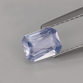 0,77 ctw natürlicher violetter Saphir, Smaragdschliff, VS-SI