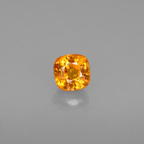 0,61 ctw natürlicher orangefarbener Saphir, Kissenschliff, VS