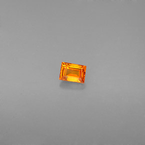 0,25 ctw natürlicher orangefarbener Saphir, Baguette, VS
