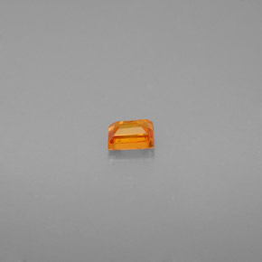 0,25 ctw natürlicher orangefarbener Saphir, Baguette, VS