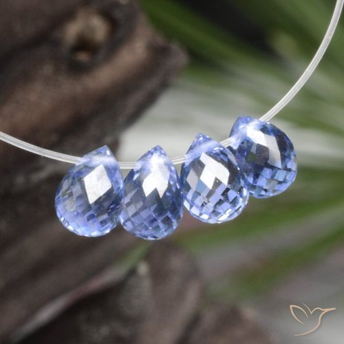 1.69ctw Natürlicher Pastellblau Saphir, Briolette, VVS-VS