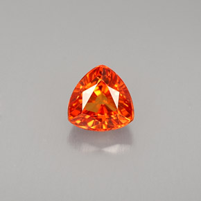 0,97 ctw natürlicher orangefarbener Saphir, Trillion, VS