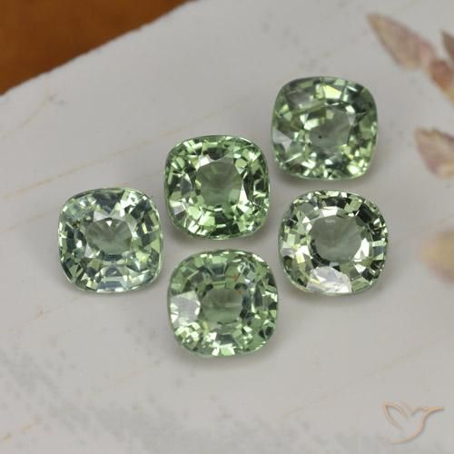 2.25 ct natürliche Waldgrün Saphir-Edelsteine, Kissen, VVS-VS