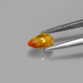 0,74 ctw natürlicher orangefarbener Saphir, Transparent, Transparent / Lichtdurchlässig