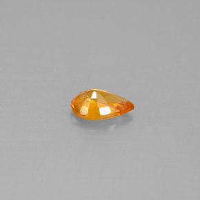 0,51 ctw natürlicher orangefarbener Saphir, Birnenform, VS