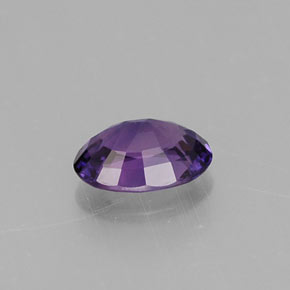 0,55 ctw natürlicher violetter Saphir, Oval Schliff, VS