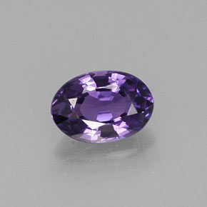 0,61 ctw natürlicher violetter Saphir, Oval Schliff, VS