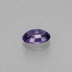 0,55 ctw natürlicher violetter Saphir, Oval Schliff, VS