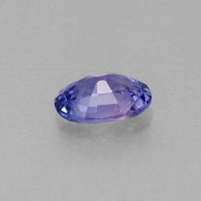 0,53 ctw natürlicher violetter Saphir, Oval Schliff, SI