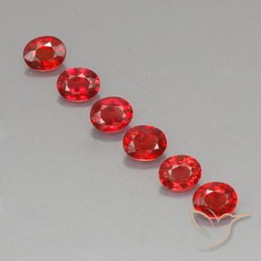 2,10 ct natürliche orangefarbener Saphir-Edelsteine, Oval Schliff, VVS-VS