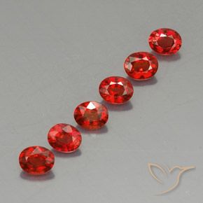 2,27 ct natürliche orangefarbener Saphir-Edelsteine, Oval Schliff, VVS-VS
