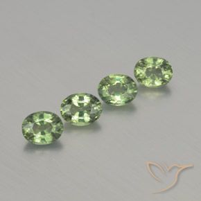 1.83 ct natürliche Sehr helles Salbeigrün Saphir-Edelsteine, Oval, VS