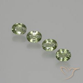 1.53 ct natürliche Helles Waldgrün Saphir-Edelsteine, Oval, VS