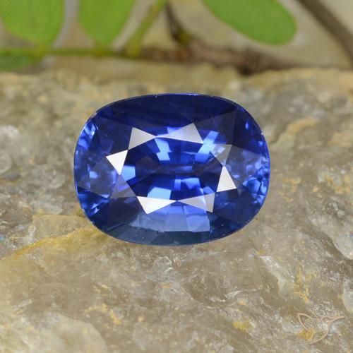 4.96ct Natürlicher Navy blau Saphir, Oval, VS
