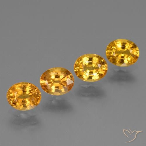 2.91ctw Natürlicher Dunkelorange-Gold Saphir, Oval, VS