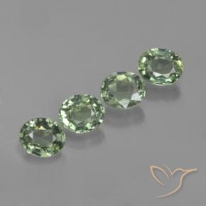 3.28 ct natürliche Helles Waldgrün Saphir-Edelsteine, Oval, VVS-VS