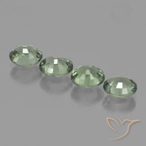 3.17 ct natürliche Helles Waldgrün Saphir-Edelsteine, Oval, VVS-VS