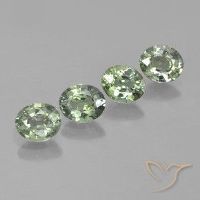 2.92 ct natürliche Helles Waldgrün Saphir-Edelsteine, Oval, VVS-VS
