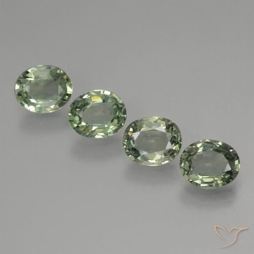 2.89ctw Natürlicher Medium Light Green Saphir, Oval, VVS-VS