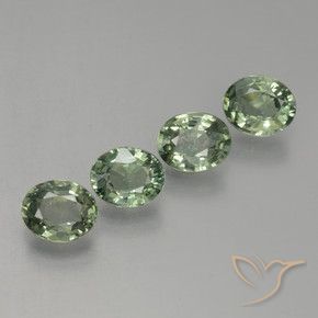 2.89 ct natürliche Waldgrün Saphir-Edelsteine, Oval, VVS-VS