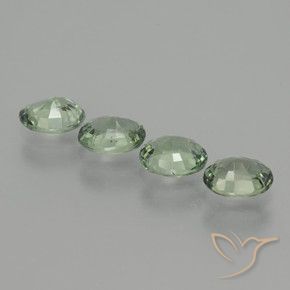 2.89 ct natürliche Waldgrün Saphir-Edelsteine, Oval, VVS-VS