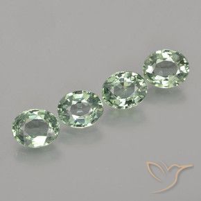 3.08 ct natürliche Moosiges Grün Saphir-Edelsteine, Oval, VVS-VS