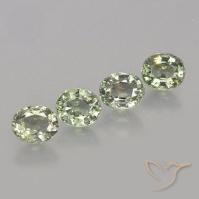 3.85 ct natürliche hellgrün Saphir-Edelsteine, Oval, VVS-VS