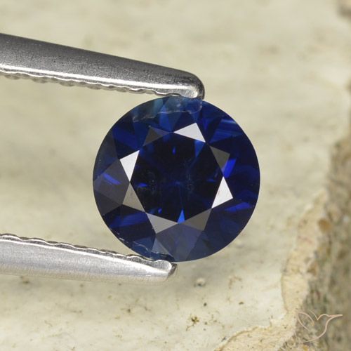 0.60ct Natürlicher tiefblau Saphir, Runden, VVS-VS